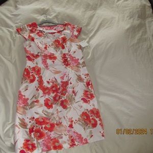 Womens sleeveless Liz Claiborne dress size 10
